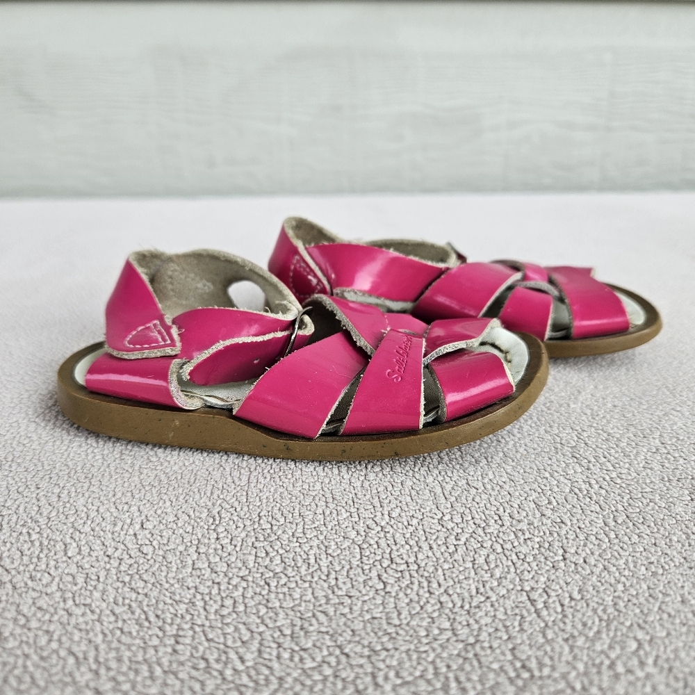 Sun San Salt Water Original Fuscia Pink Leather Buckle Sandals Toddler Girl SZ 5